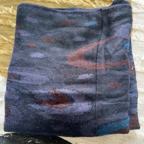 Pashmina Blue Red Waterdroplet Soft Scarf Shawl Wrap 70% Pashima 30% Silk VTG - Picture 4 of 6